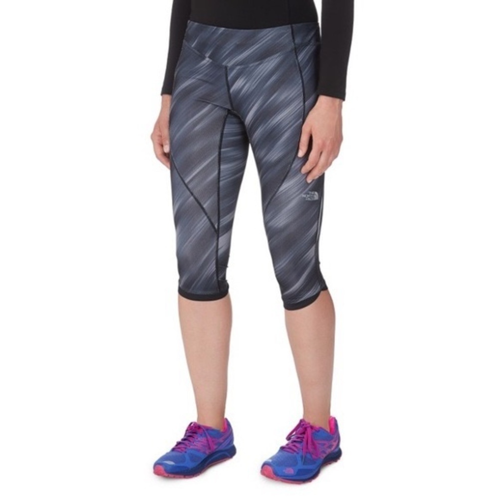 The North Face GTD Capri Tight‎ Running Pant Women’s Medium Black Grey